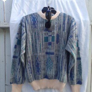 Bundle Method men's sweater&sunglass, brand new